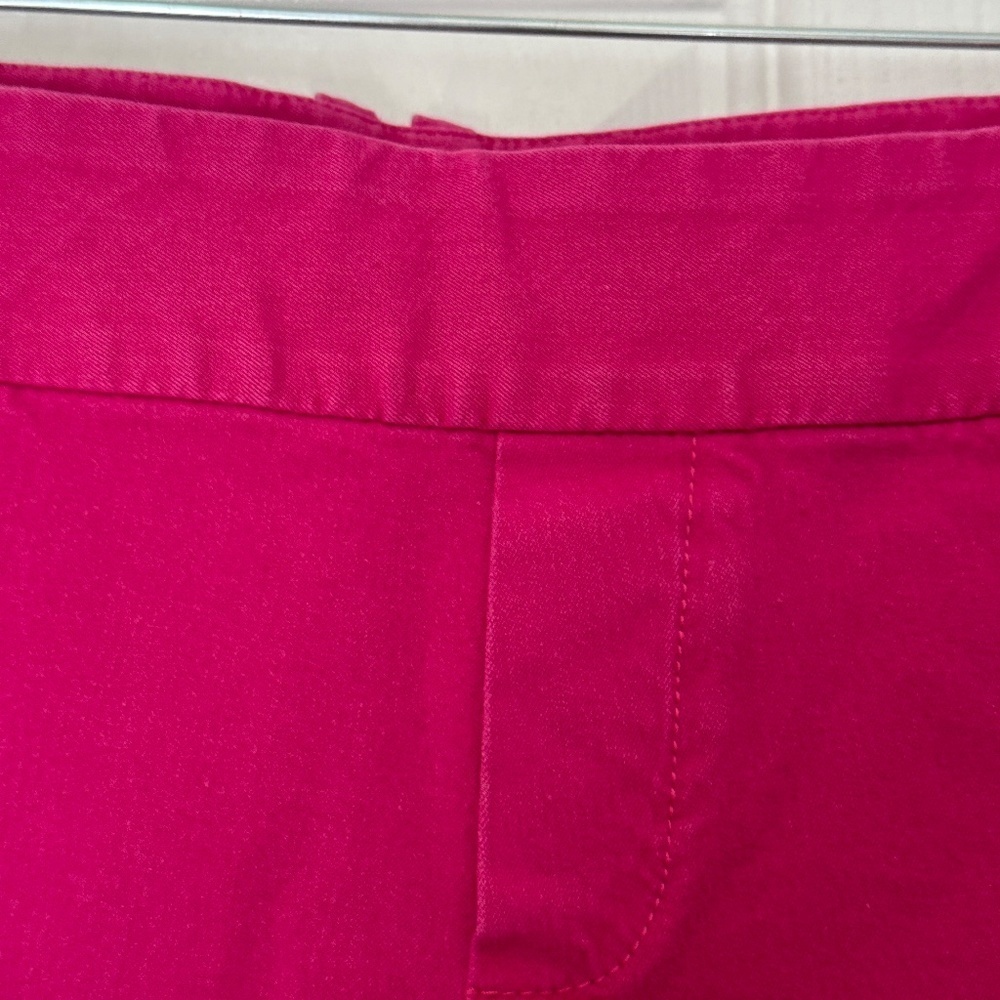 Women's Lilly Pulitzer Sloane Shorts 5" Side Zip Pink Womens Size 4 Excellent - Picture 2 of 7